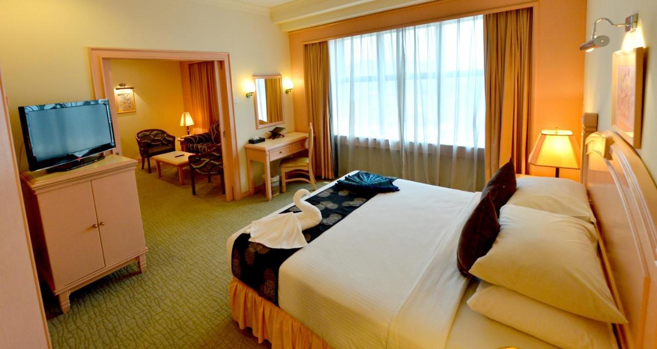 Emerald Puteri Hotel Sungai Petani Buitenkant foto