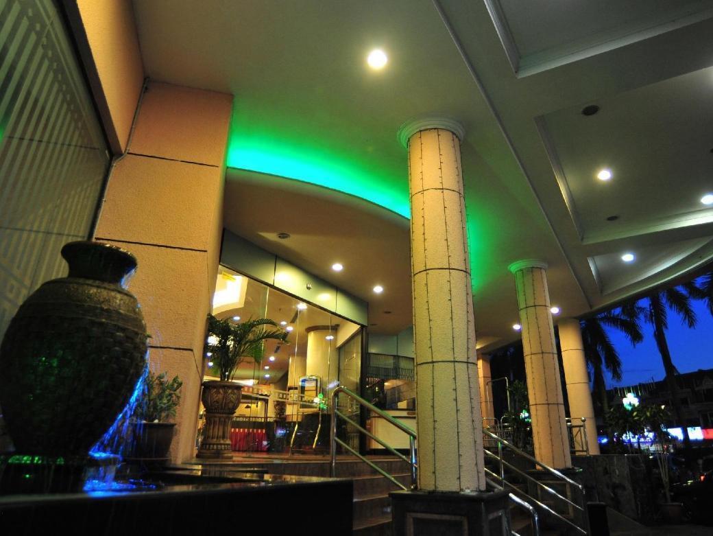 Emerald Puteri Hotel Sungai Petani Buitenkant foto