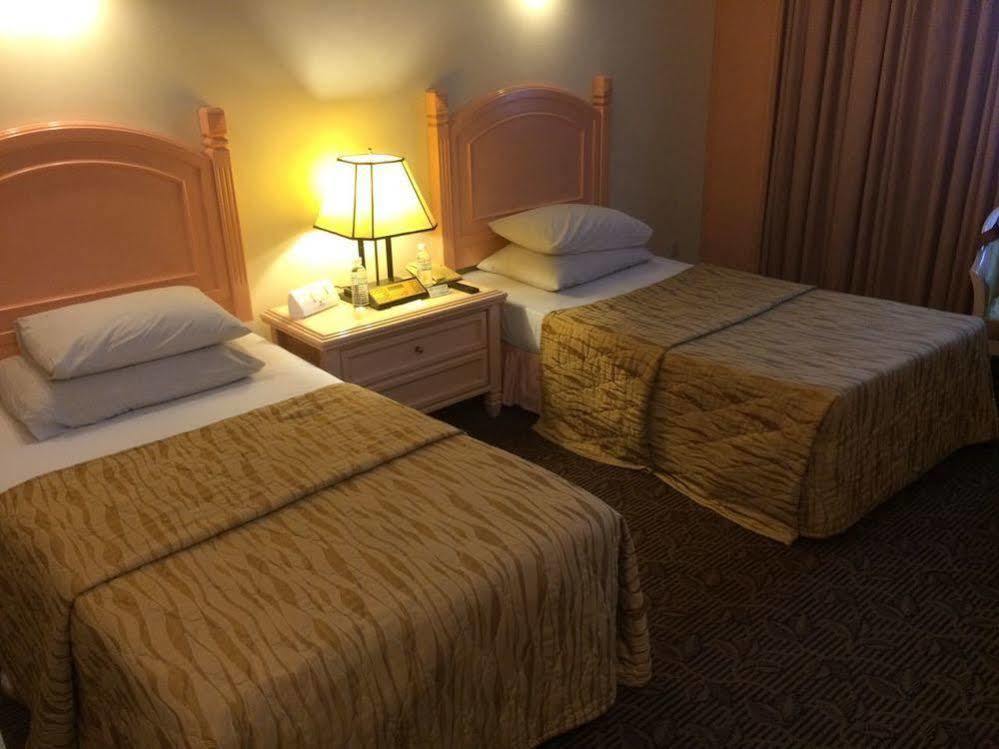 Emerald Puteri Hotel Sungai Petani Buitenkant foto