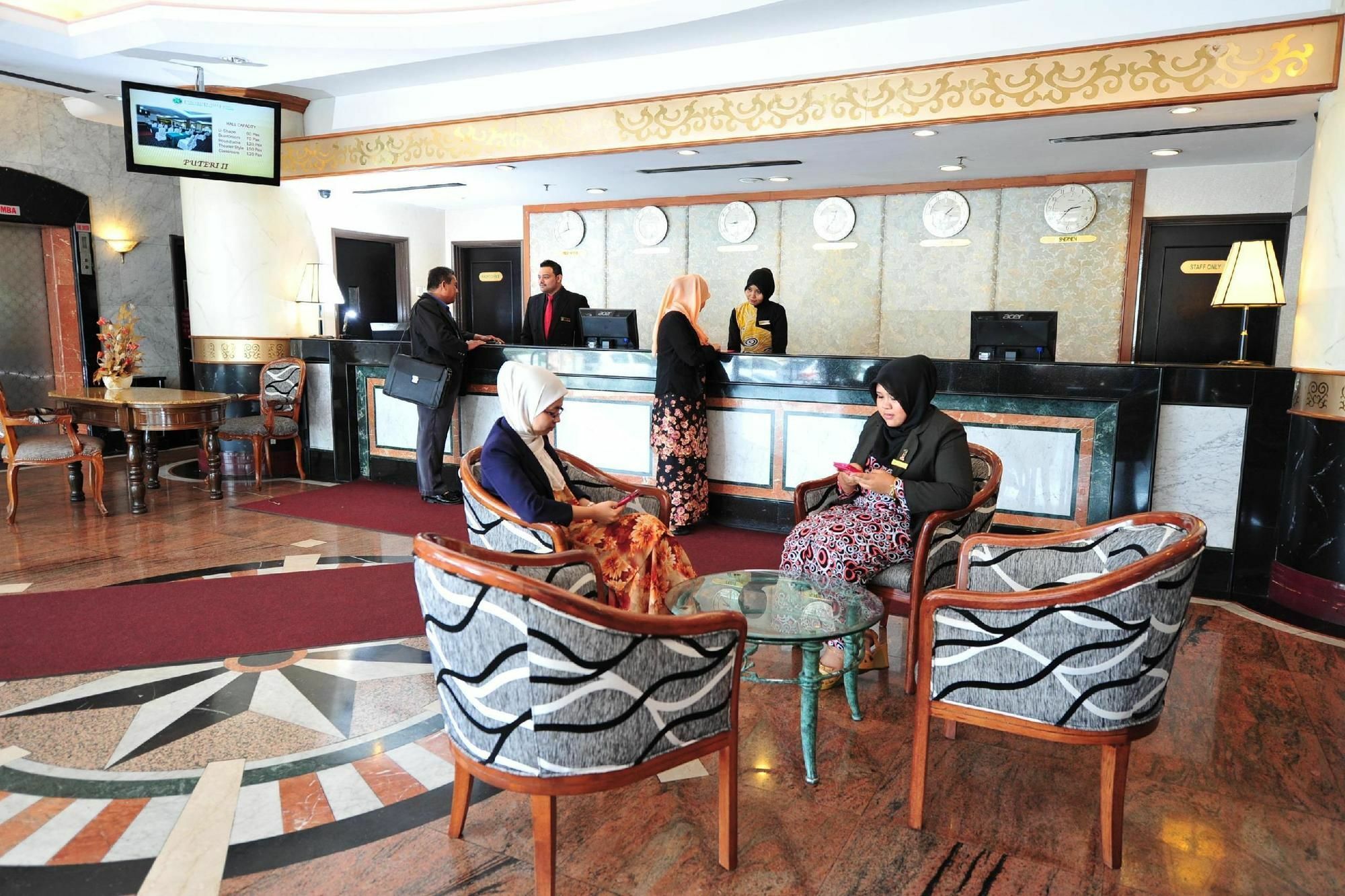 Emerald Puteri Hotel Sungai Petani Buitenkant foto