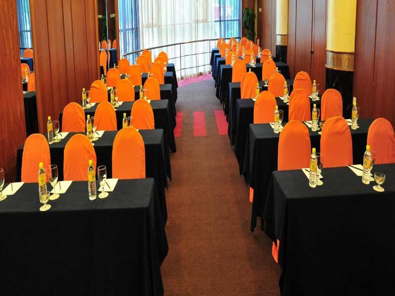 Emerald Puteri Hotel Sungai Petani Buitenkant foto