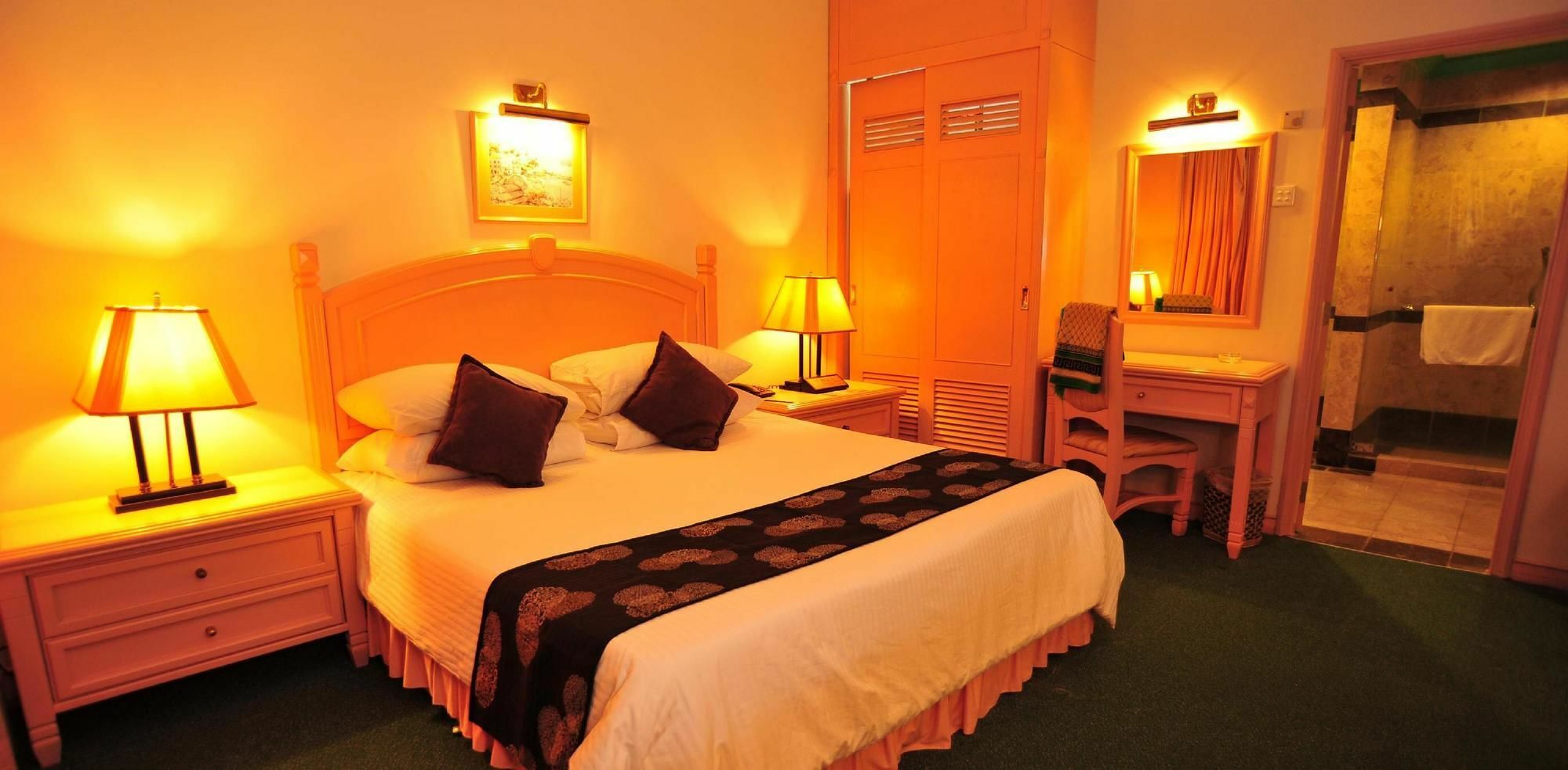 Emerald Puteri Hotel Sungai Petani Buitenkant foto