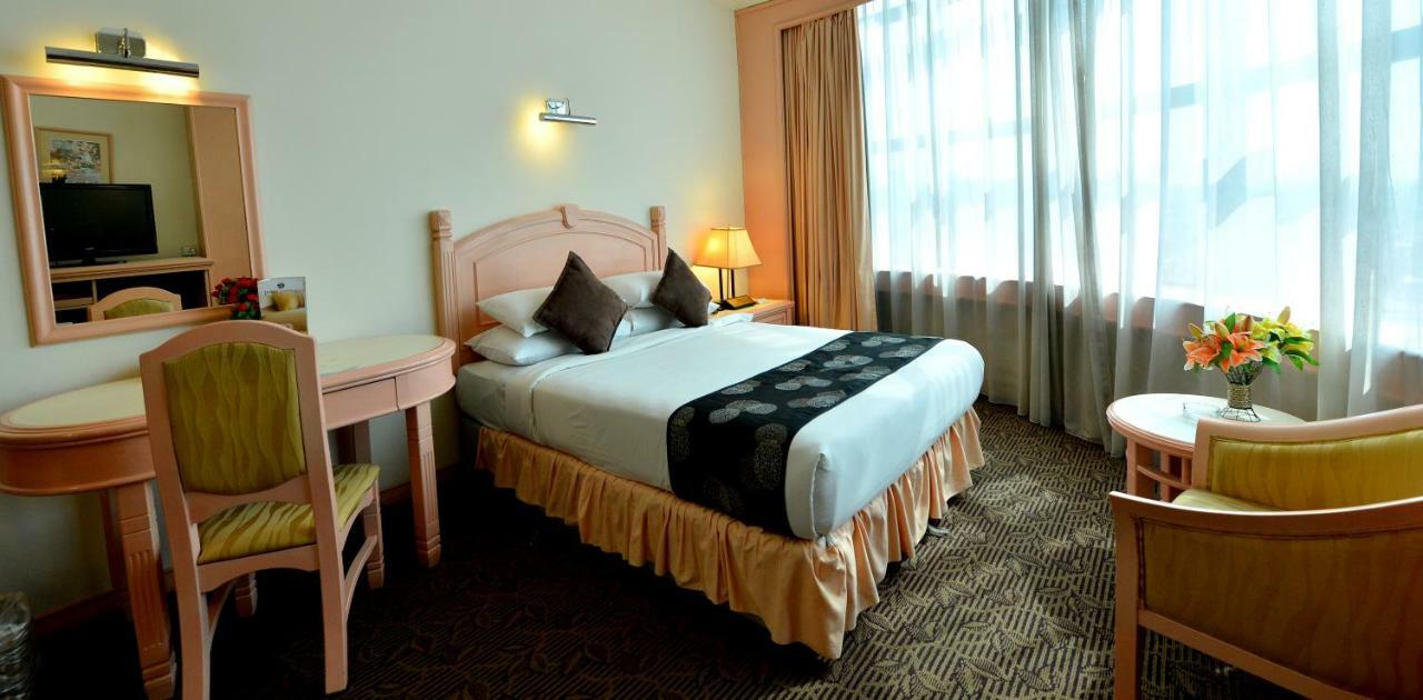 Emerald Puteri Hotel Sungai Petani Buitenkant foto